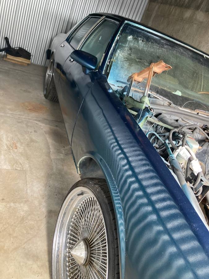 Chevy-caprice-1987-blue