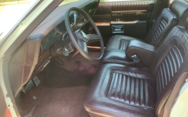 Chevy-caprice-1989-white-15