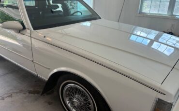 Chevy-caprice-1989-white-7