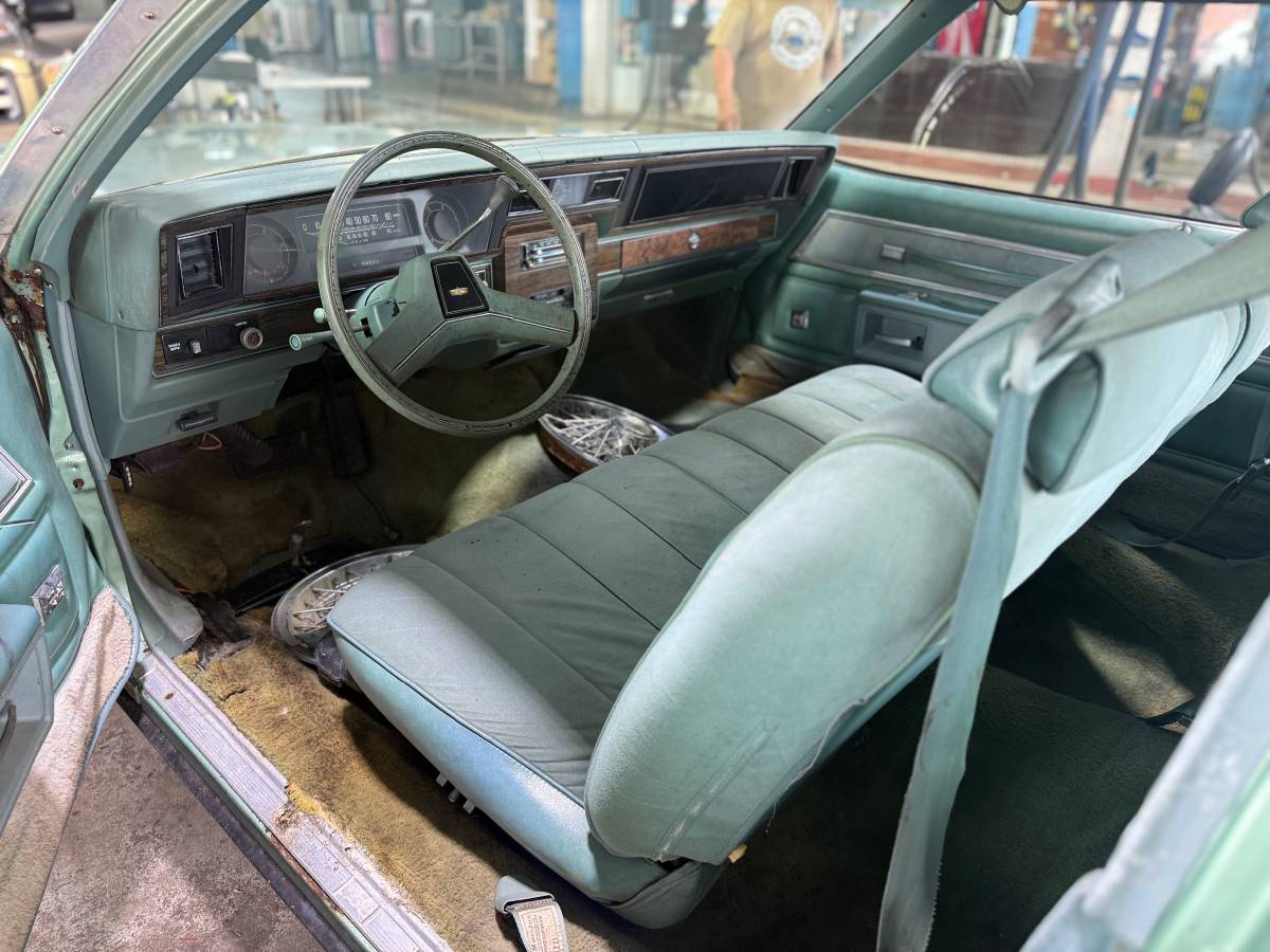 Chevy-caprice-classic-1978-4