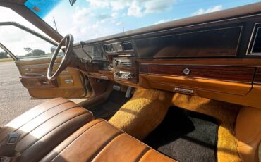 Chevy-caprice-classic-1979-yellow-12