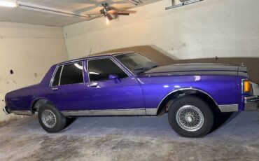 Chevy-caprice-classic-1983-purple