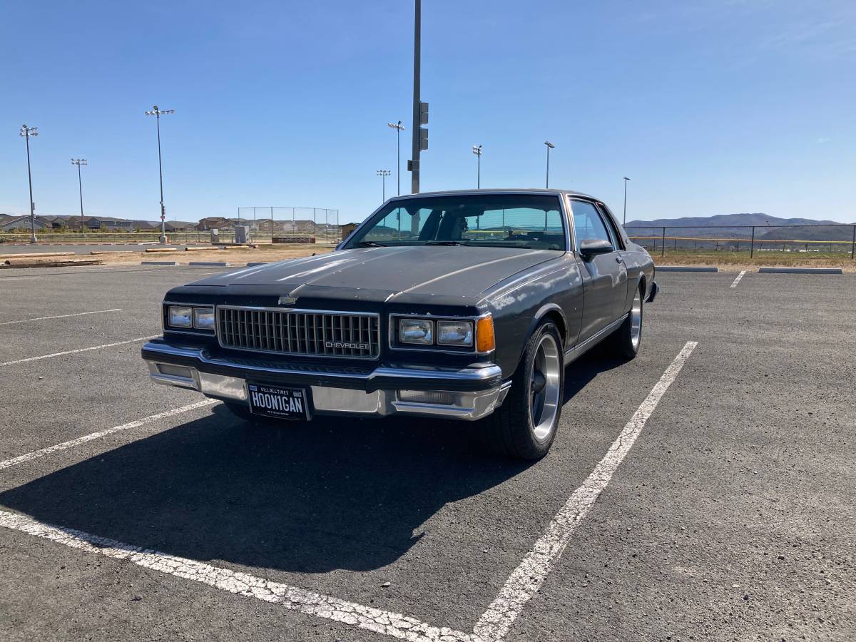 Chevy-caprice-classic-1986