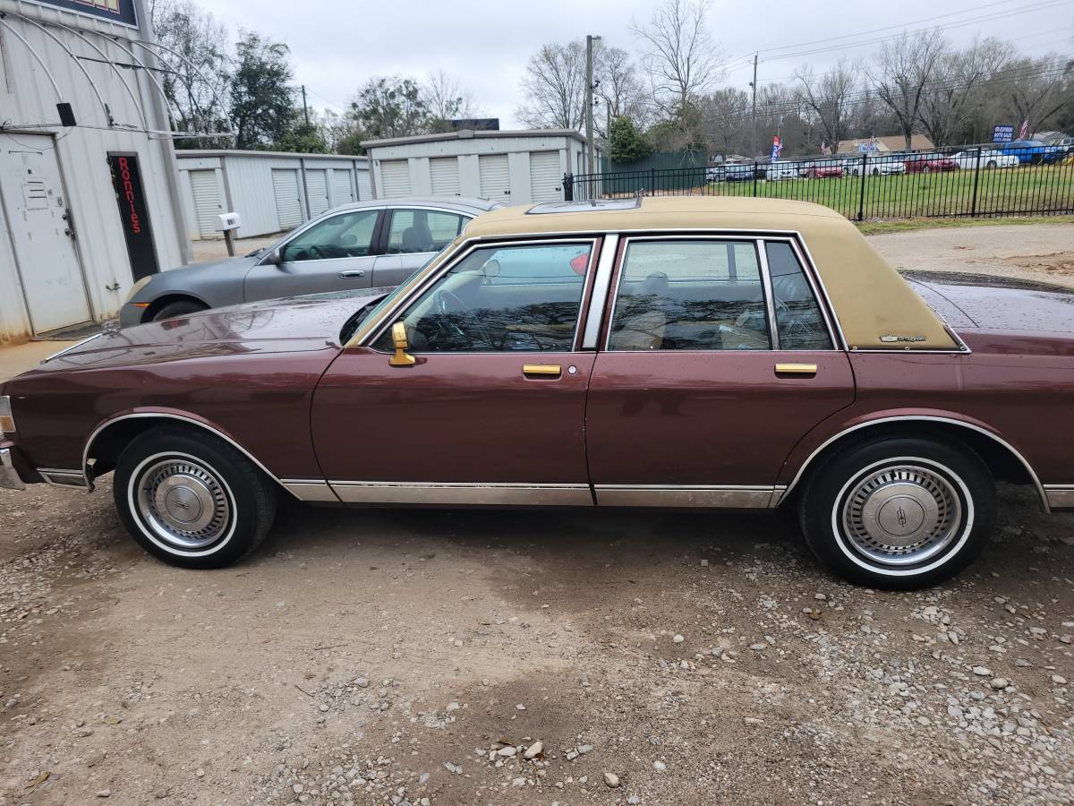 Chevy-caprice-classic-1989-3