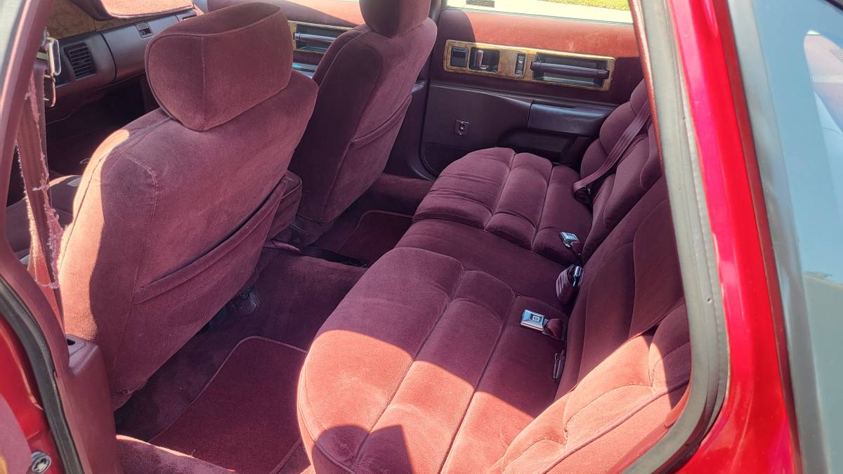 Chevy-caprice-classic-1993-7