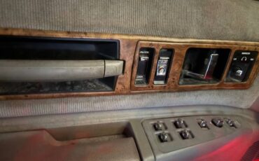 Chevy-caprice-wagon-1992-grey-12