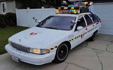 Chevy-caprice-wagon-1994-white-2