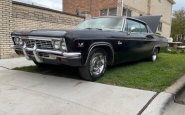 Chevy-caprice.-1966-black-7