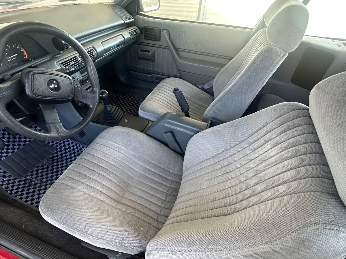 Chevy-cavalier-1991-14