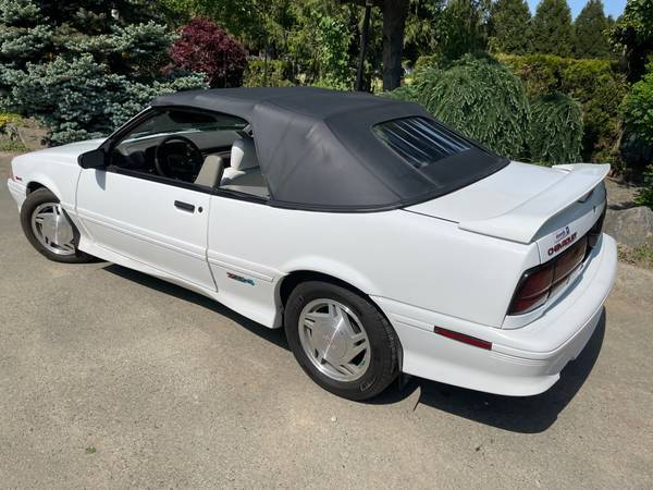 Chevy-cavalier-z24-1993-white-1