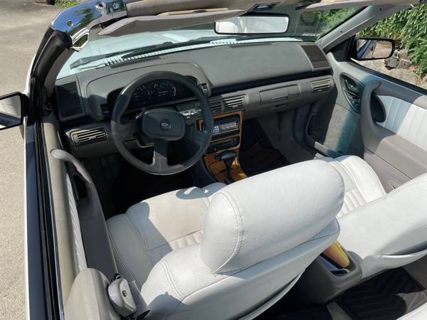 Chevy-cavalier-z24-1993-white-2