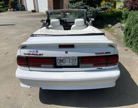 Chevy-cavalier-z24-1993-white-4