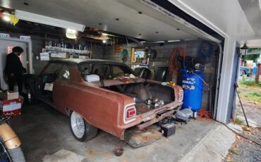 Chevy-chevelle-1965-brown-9