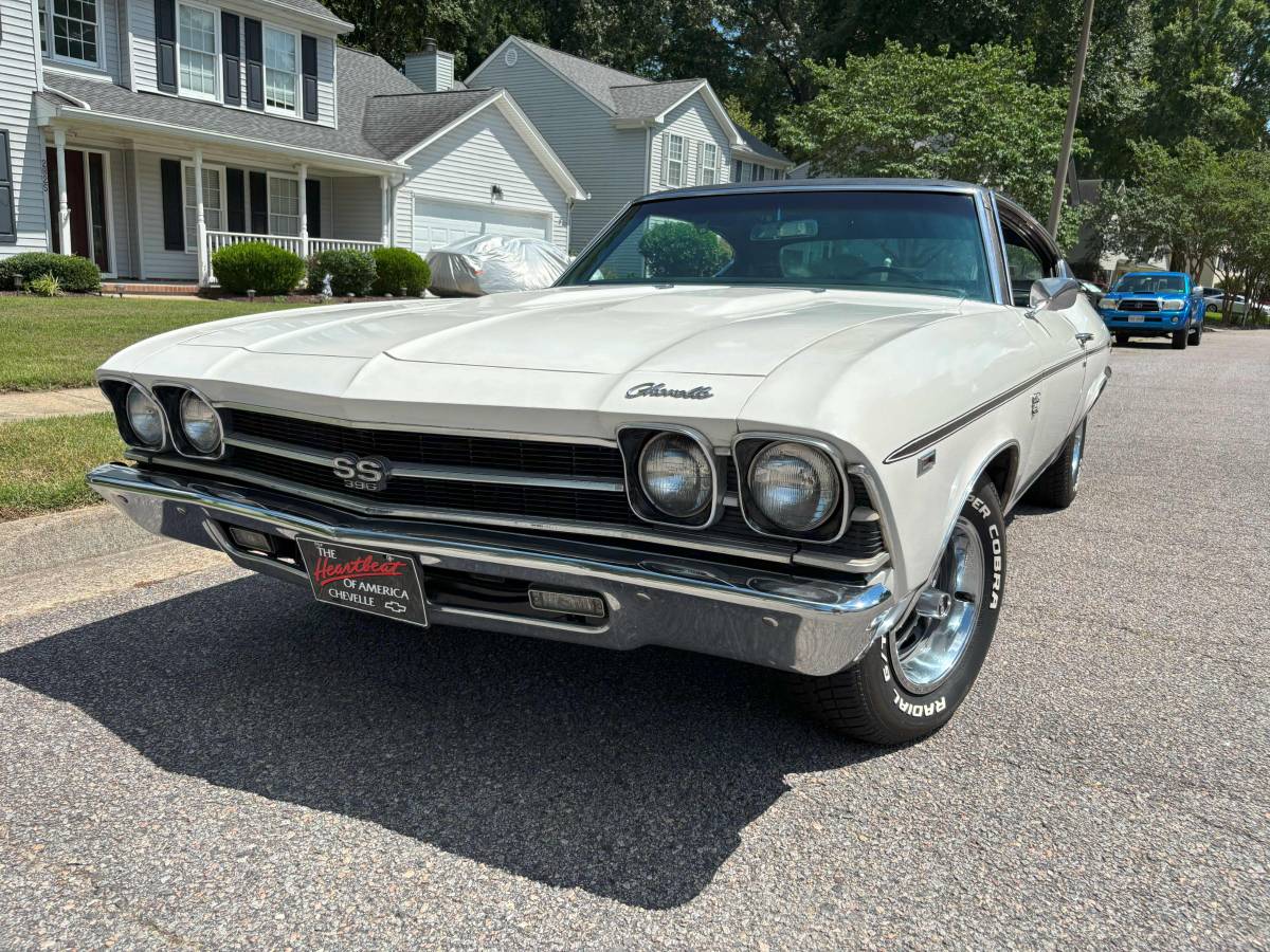 Chevy-chevelle-1969-white-3