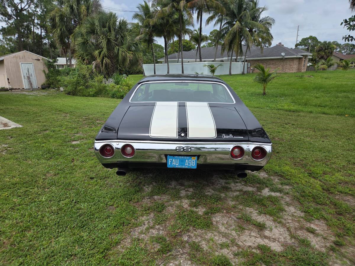 Chevy-chevelle-1972-3