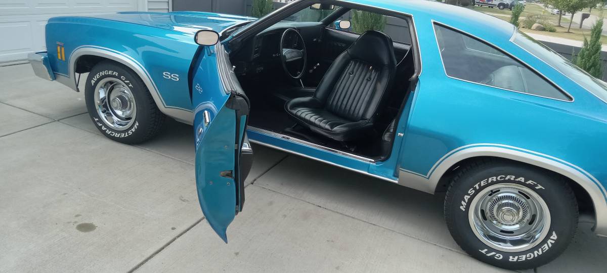 Chevy-chevelle-1973-blue-8