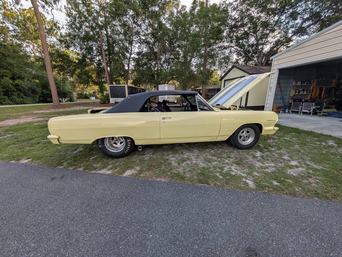 Chevy-chevelle-malibu-1964-yellow-2