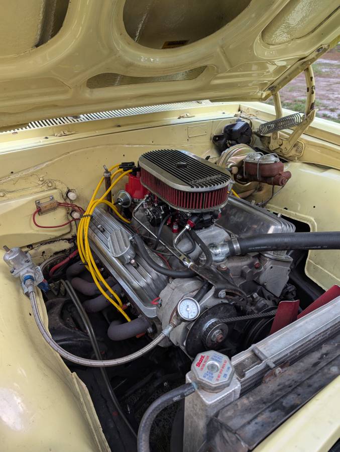 Chevy-chevelle-malibu-1964-yellow-8