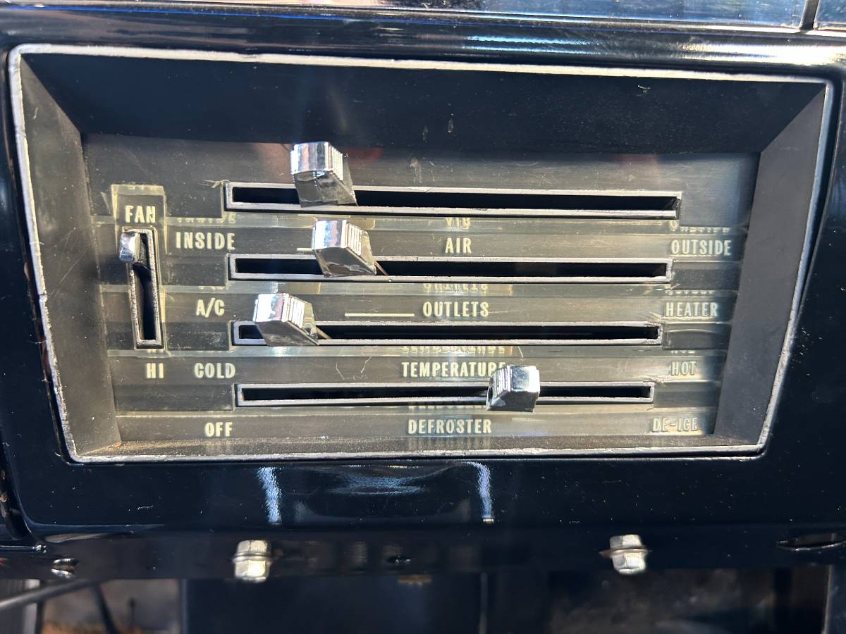 Chevy-chevelle-malibu-1966-black-11