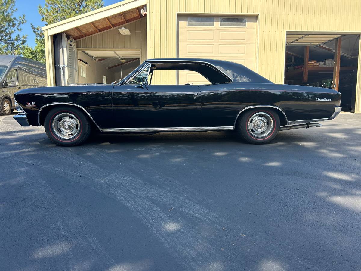 Chevy-chevelle-malibu-1966-black-5
