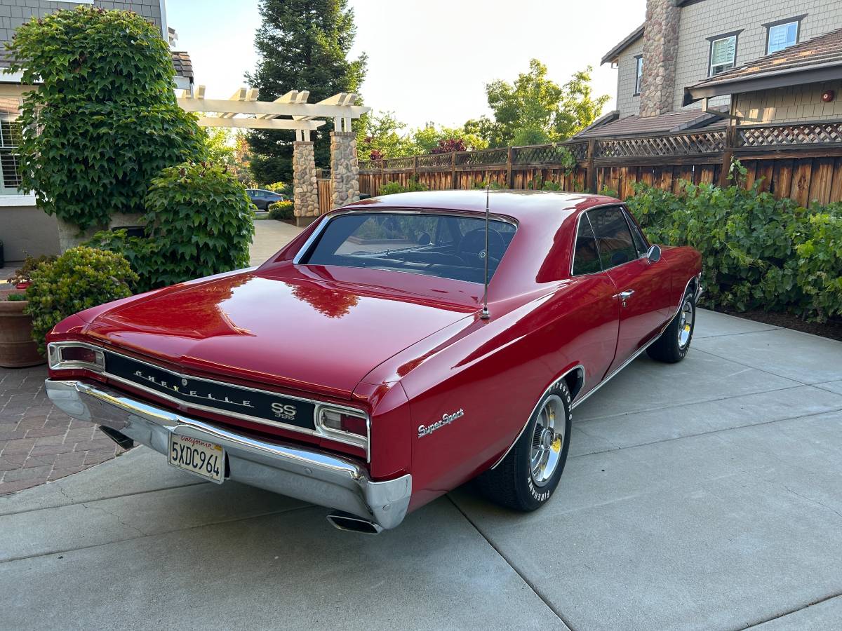 Chevy-chevelle-ss-1966-red-3