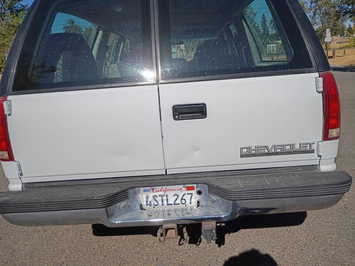 Chevy-cheyenne-1500-1994-white-3