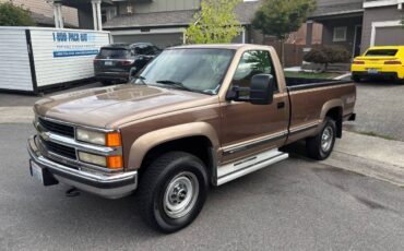 Chevy-cheyenne-3500-1993-brown