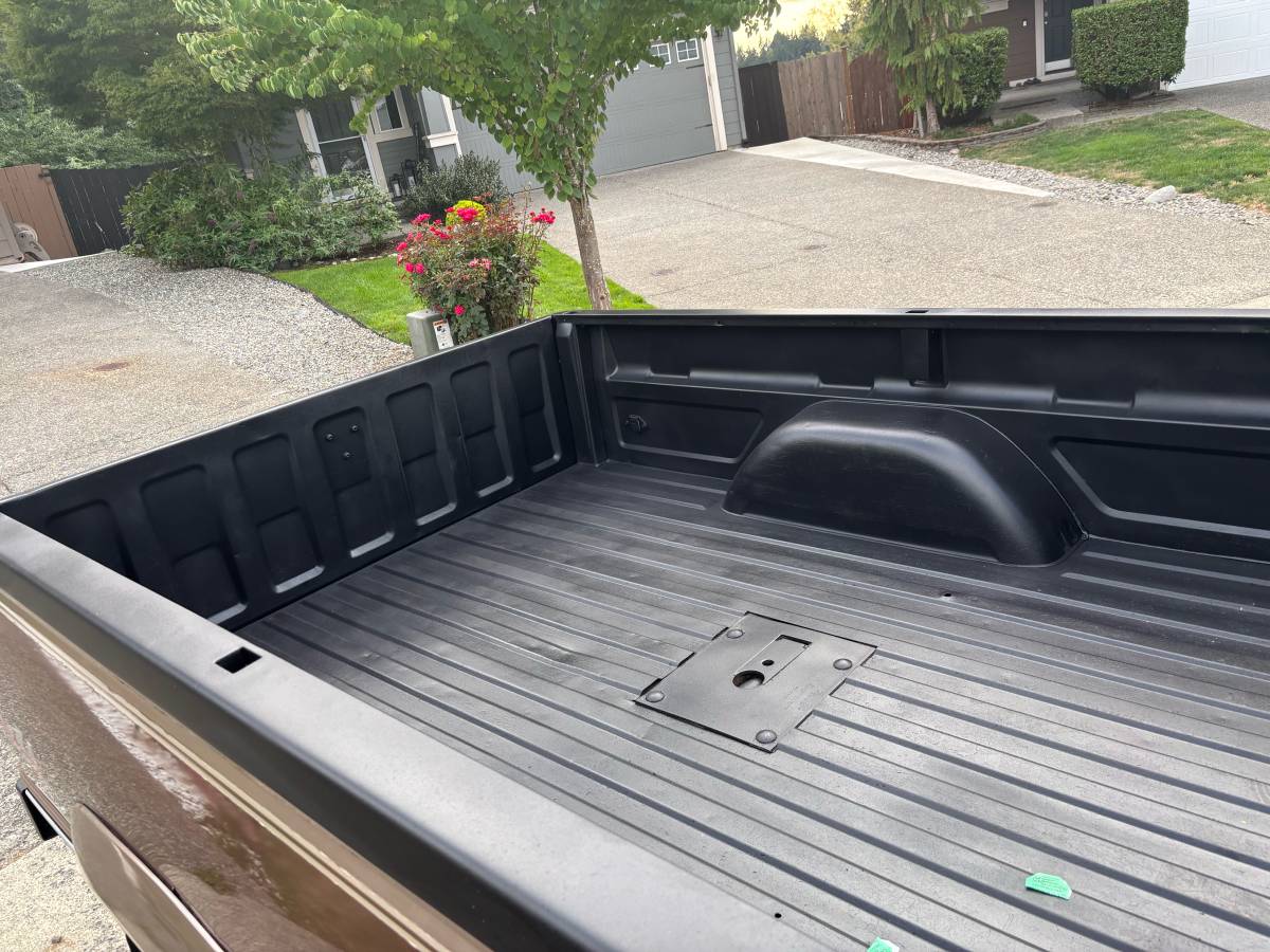 Chevy-cheyenne-3500-1993-brown-9