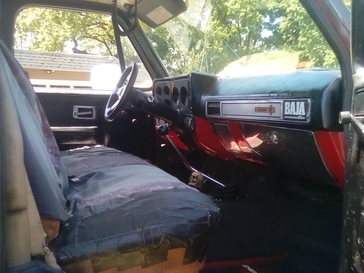 Chevy-cheyenne-k-10-1975-grey-5