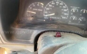 Chevy-ck2500-utility-body-truck-1995-white-5