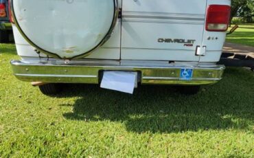 Chevy-conversion-van-1994-white-1