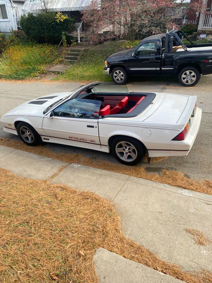 Chevy-convertible-camaro-1989-white-5