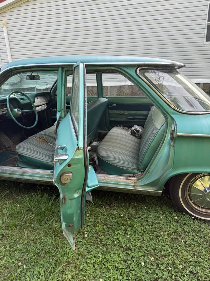 Chevy-corvair-1961-green-3
