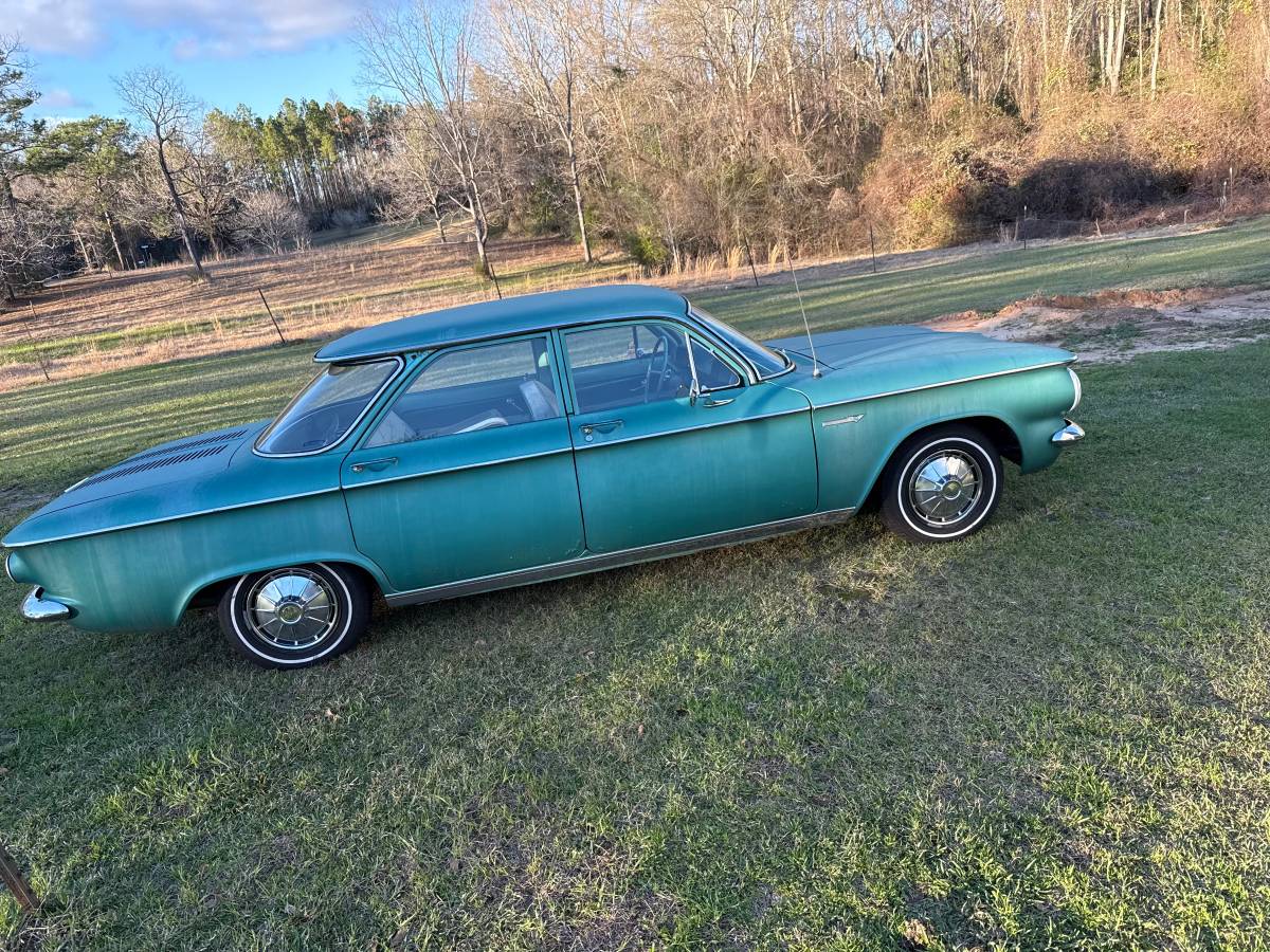 Chevy-corvair-1961-green