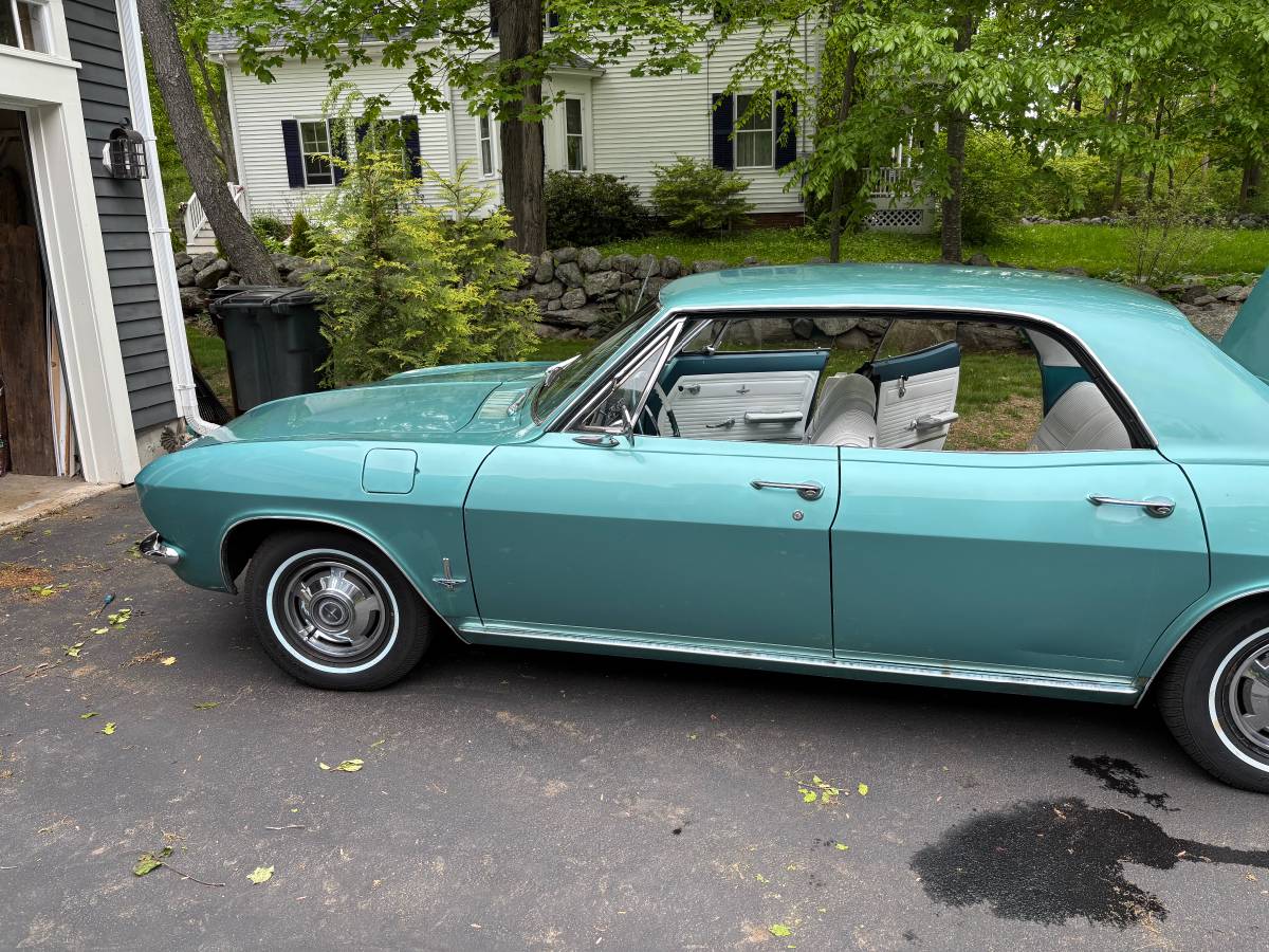 Chevy-corvair-1965-custom-5