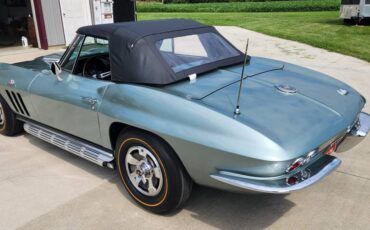 Chevy-corvette-1966-green-9
