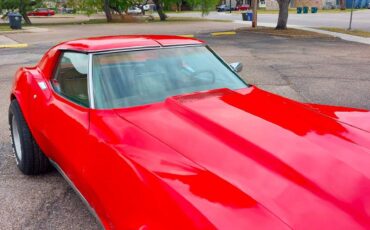 Chevy-corvette-1975-4