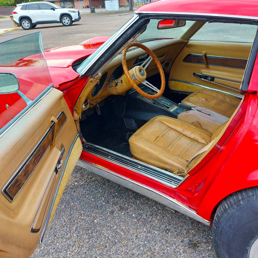 Chevy-corvette-1975-5