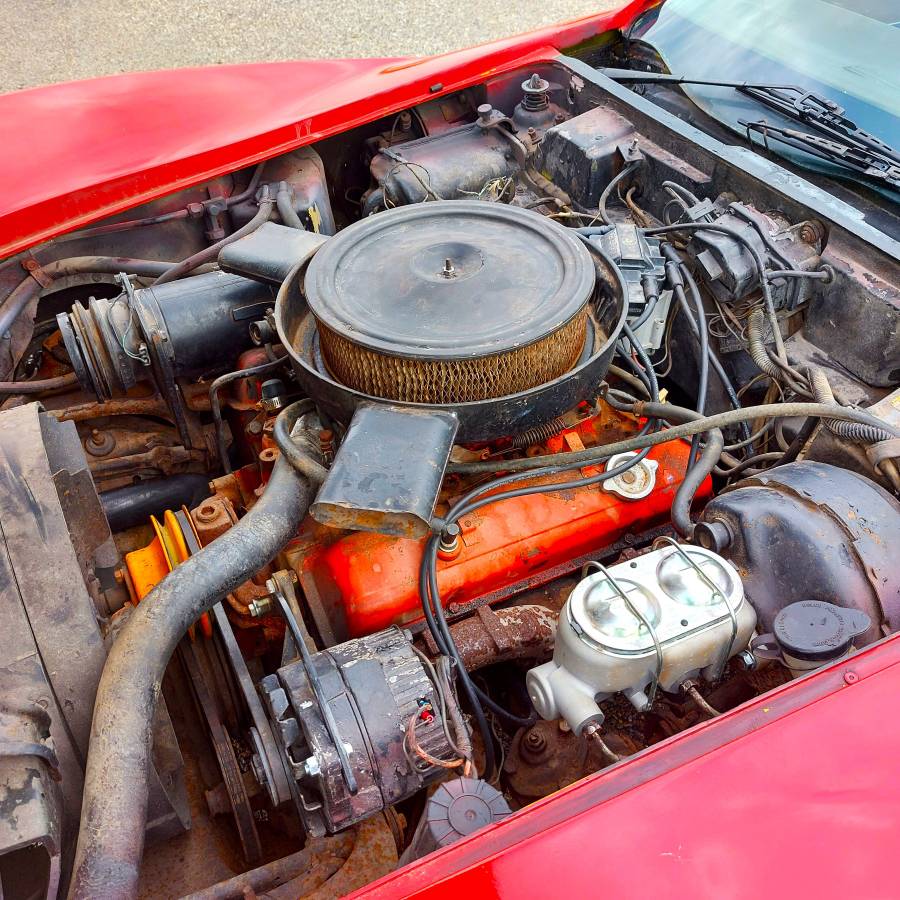 Chevy-corvette-1975-8