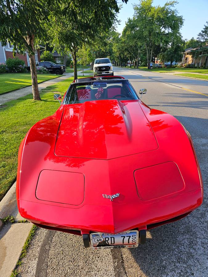 Chevy-corvette-1977-red-1