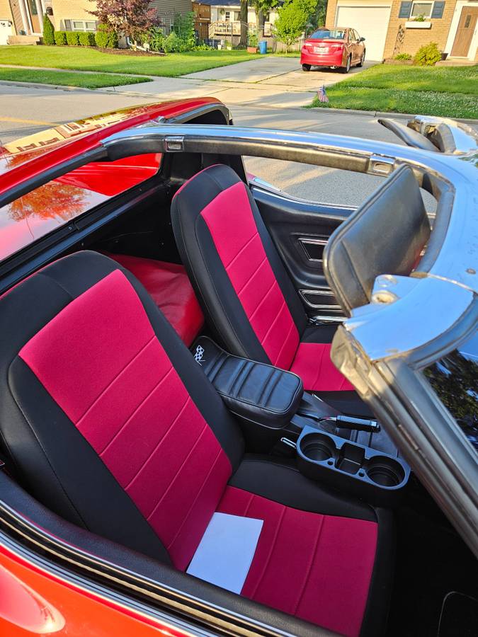Chevy-corvette-1977-red-11