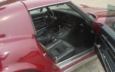 Chevy-corvette-1977-red-3