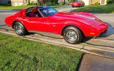 Chevy-corvette-1977-red