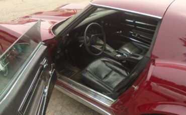 Chevy-corvette-1977-red-4