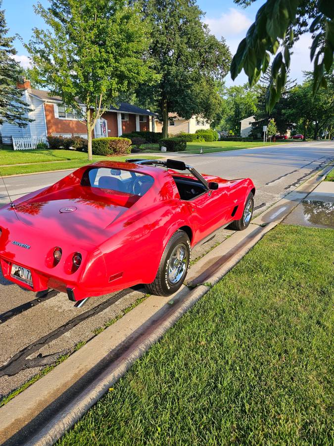 Chevy-corvette-1977-red-4