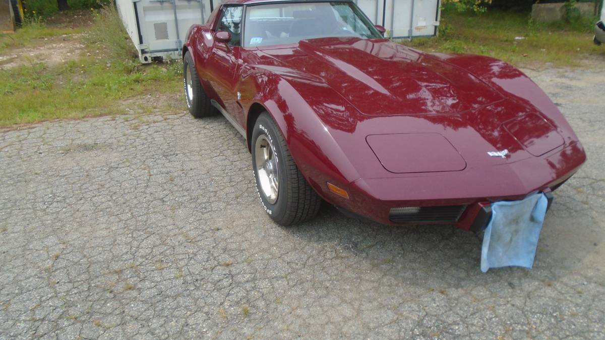 Chevy-corvette-1977-red-7