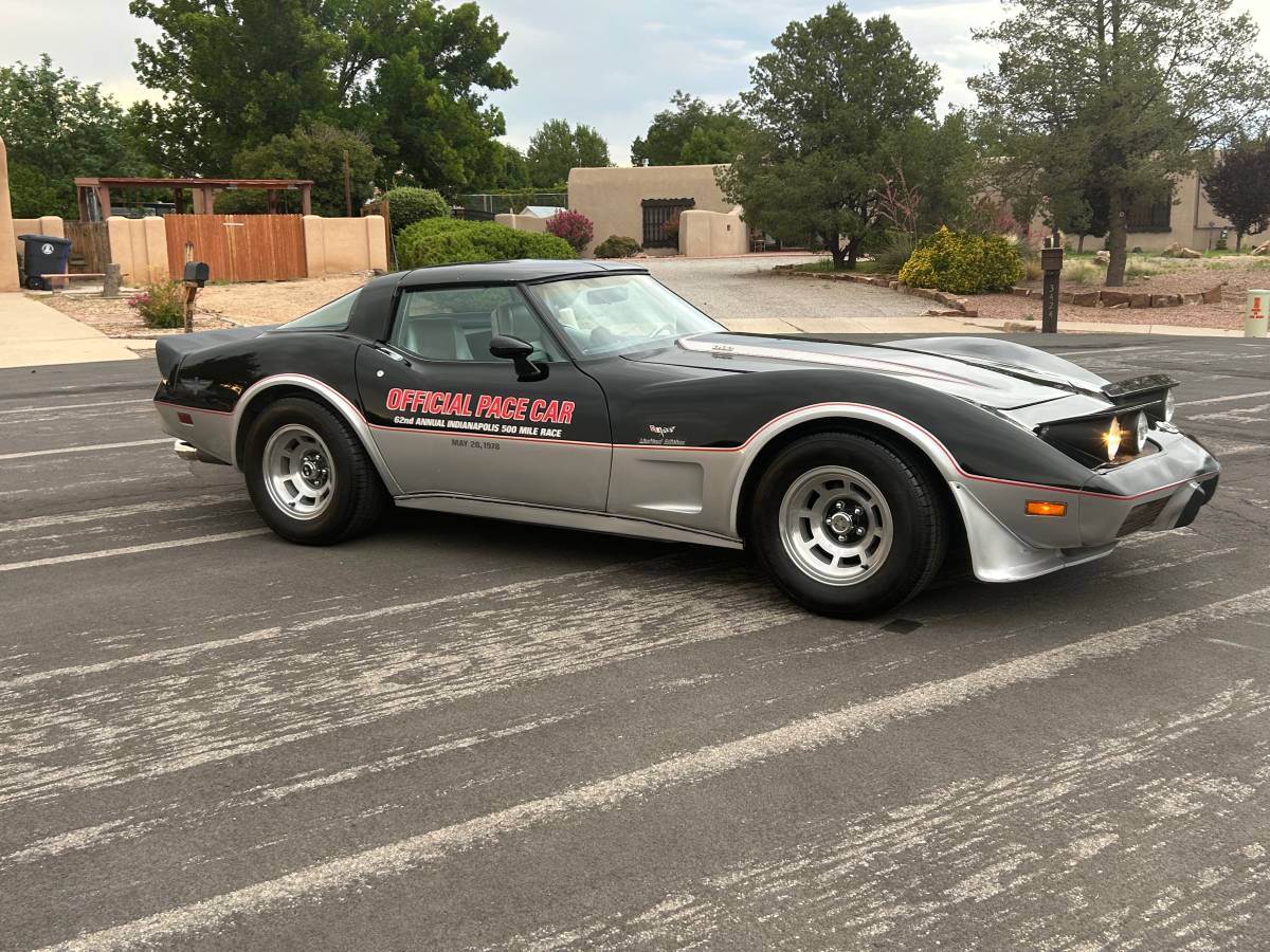 Chevy-corvette-1978-10