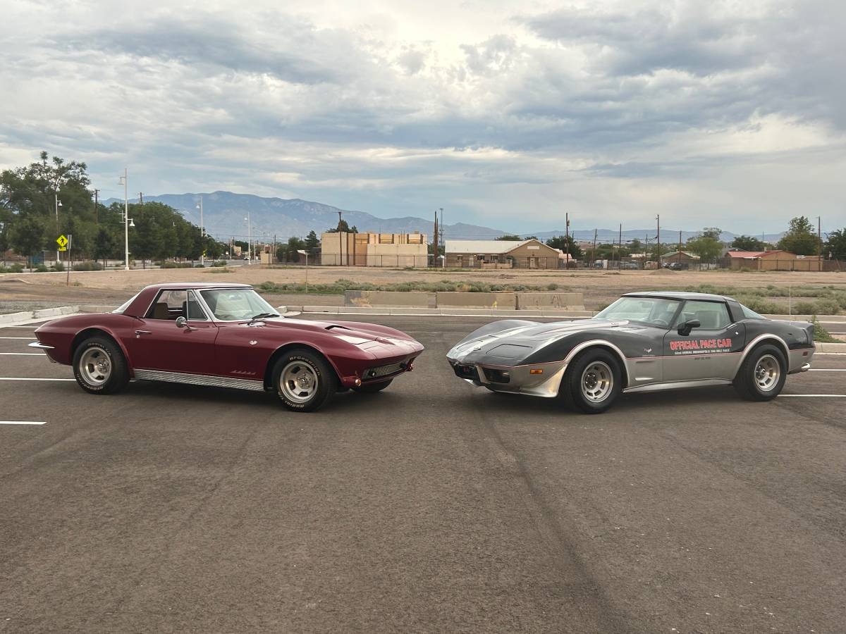 Chevy-corvette-1978-23