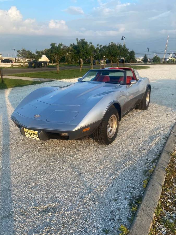 Chevy-corvette-1978