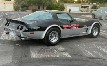 Chevy-corvette-1978-3